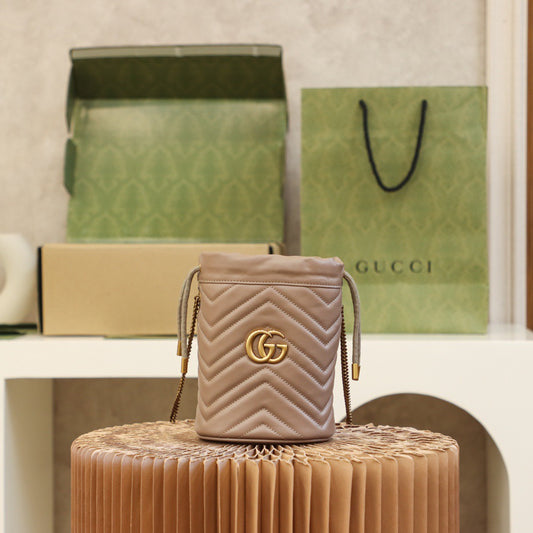 Cubo Gucci Marmont