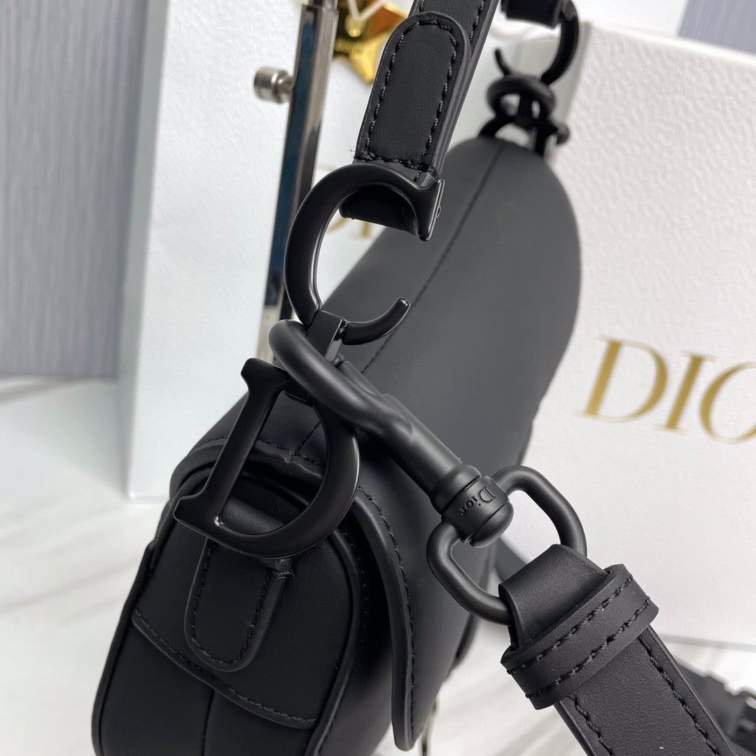 Dior Saddle