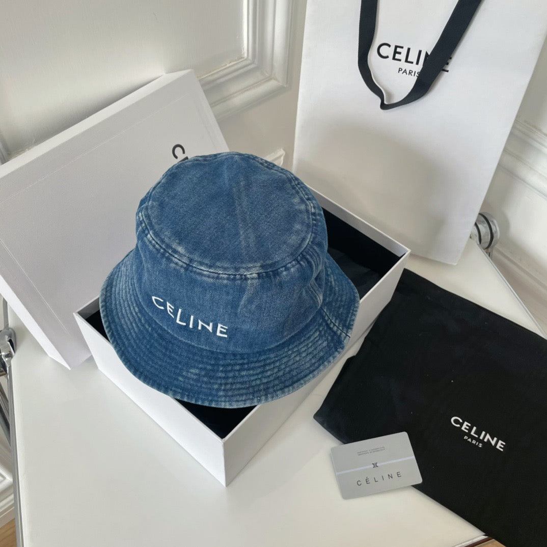 Gorra Céline