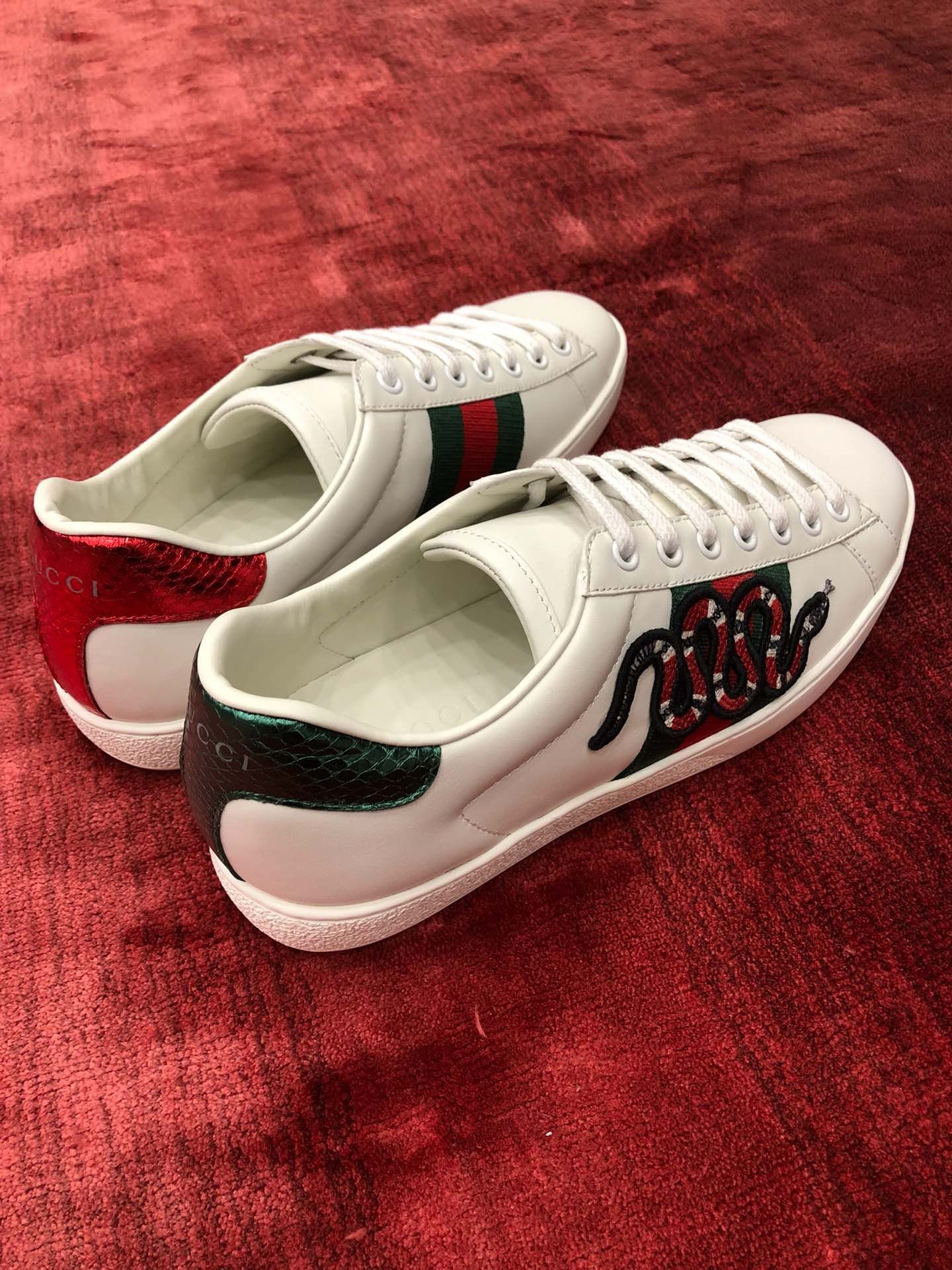 Gucci Sneakers