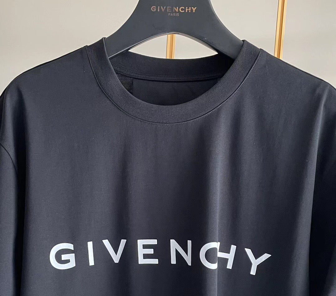 Givenchy T-shirt