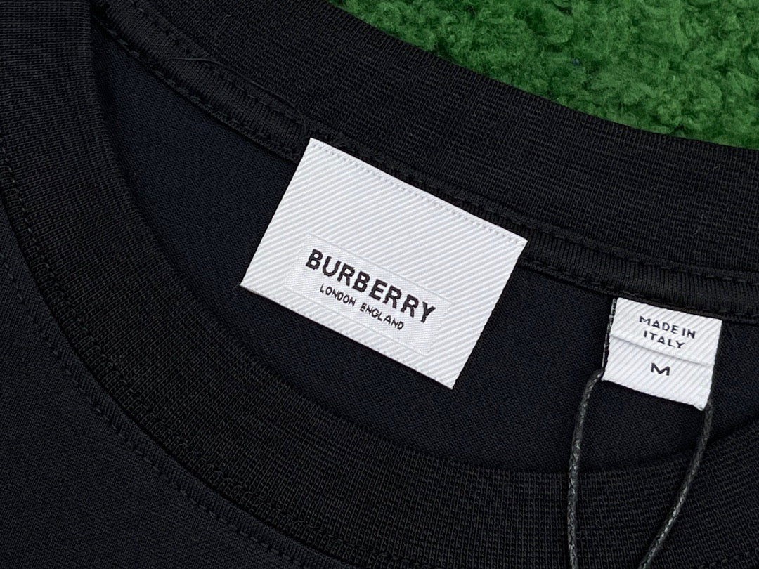 Burberry T-shirt