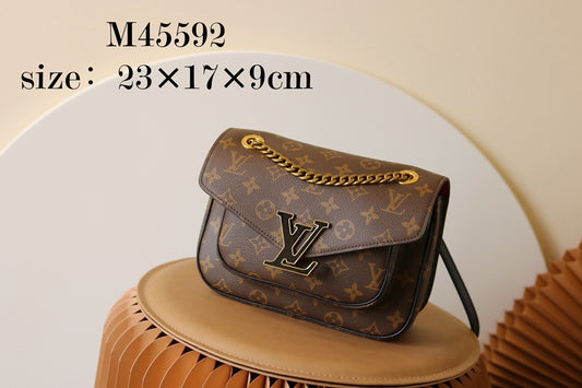 LV Neo Monceau Handbag - M45592