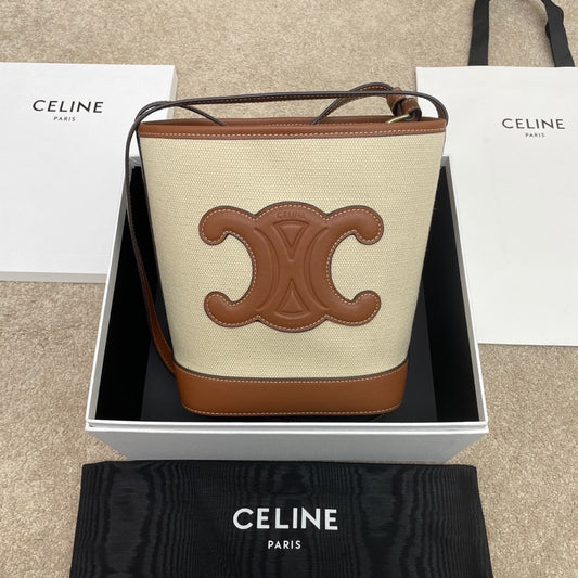 Cubo Celine Triomphe