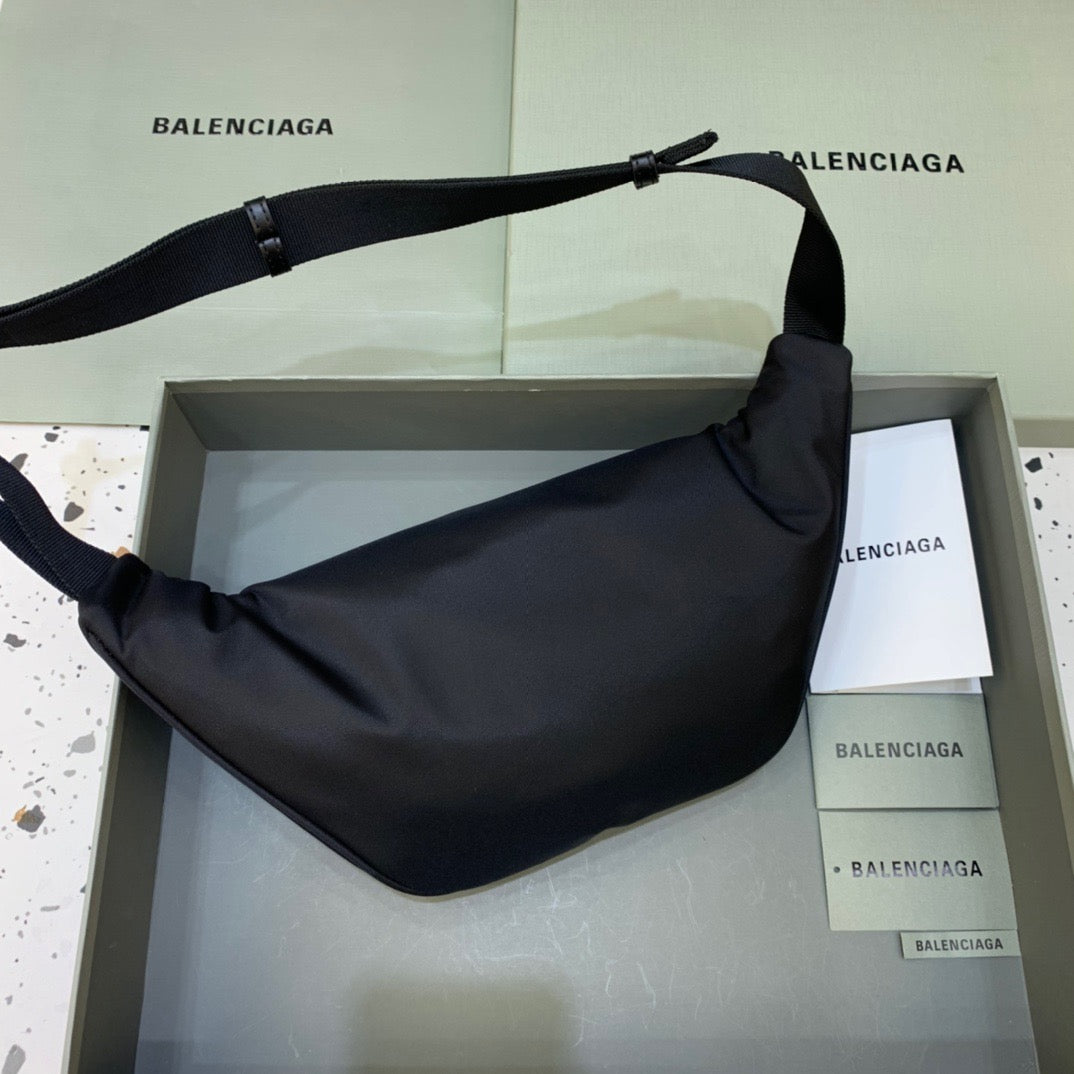 Balenciaga Bandolera