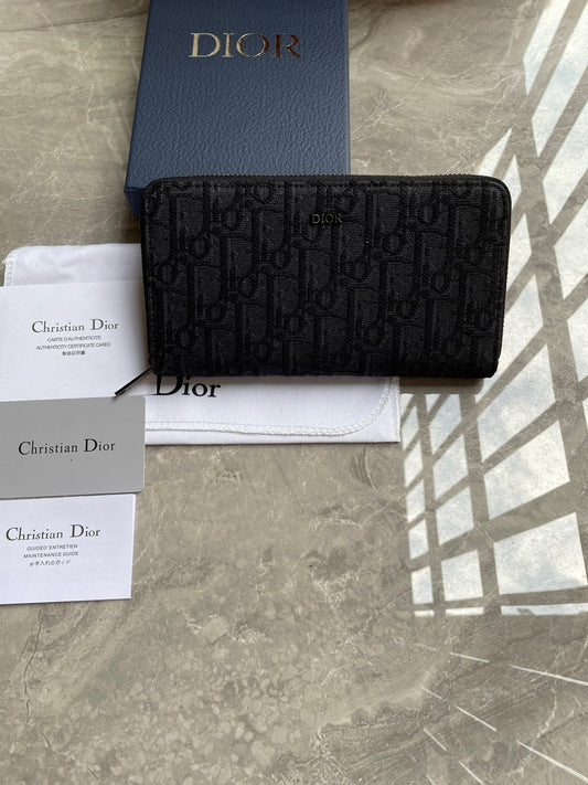 Dior Wallet