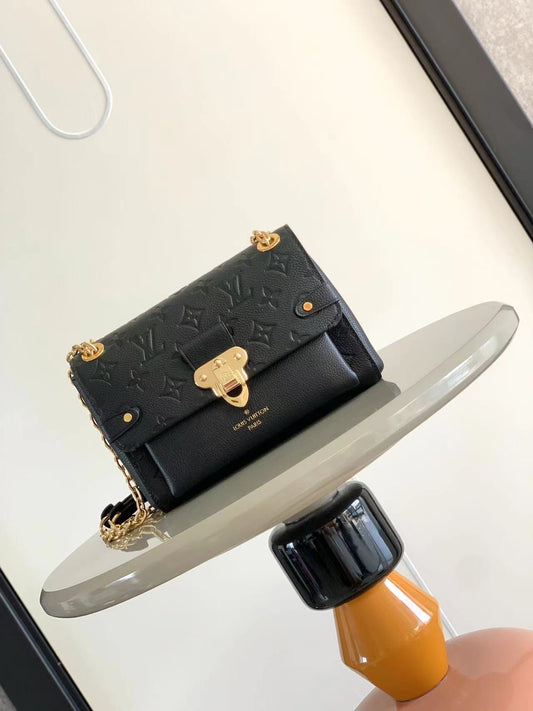 LV Vavin Handbag - M44550