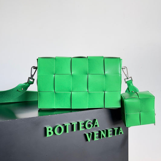 Bottega Veneta Cassette