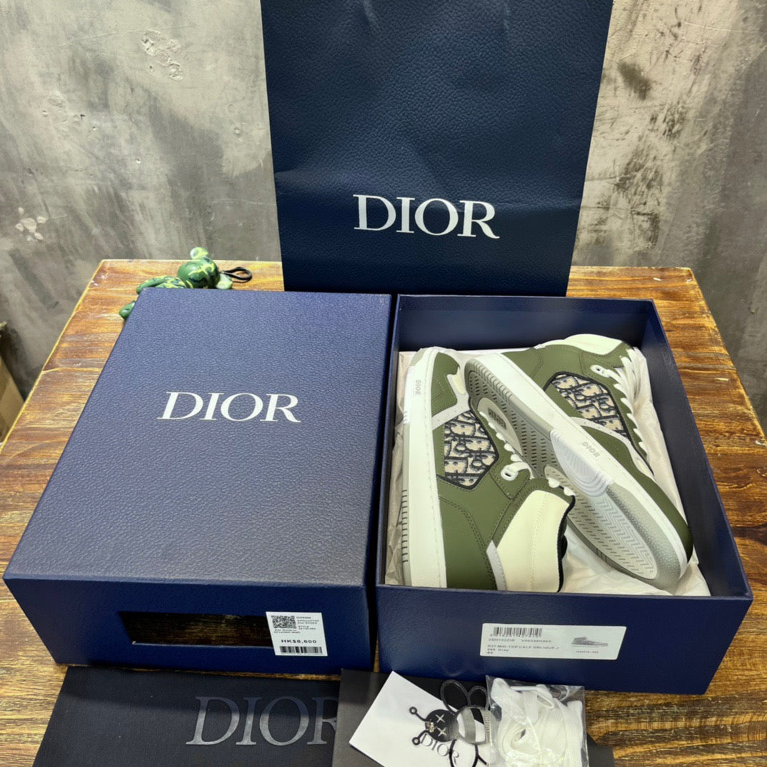 Dior Sneakers