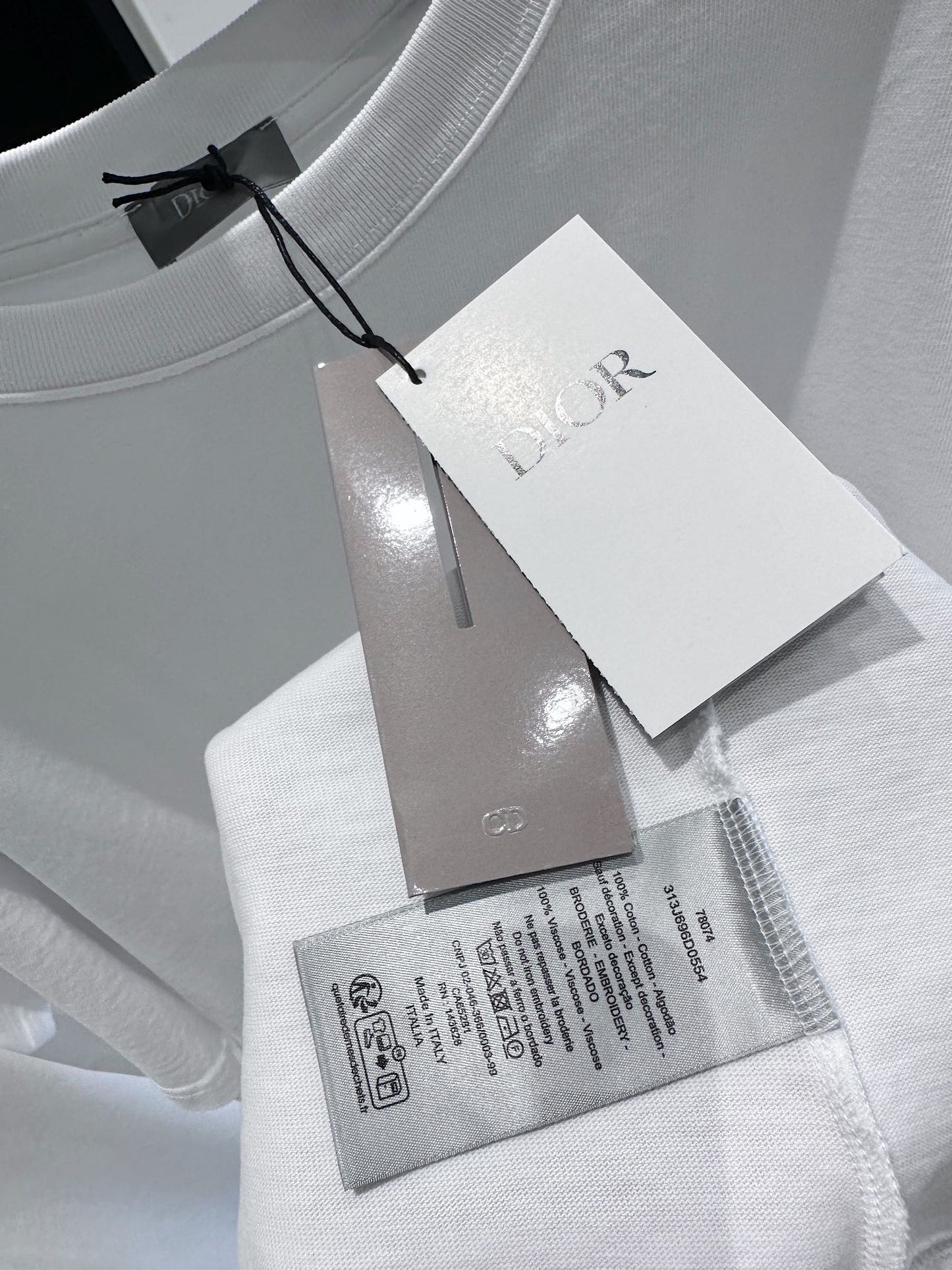 Dior T-shirt