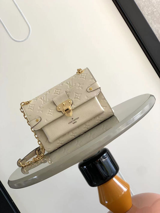 LV Vavin Handbag - M44550