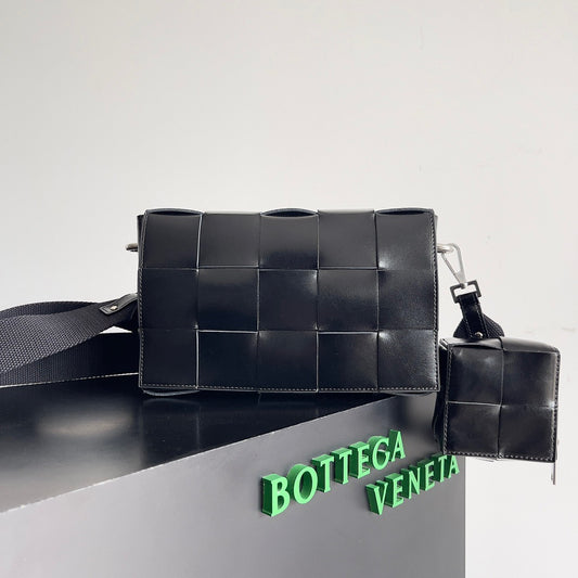 Bottega Veneta Cassette