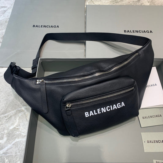 Balenciaga Bandolera