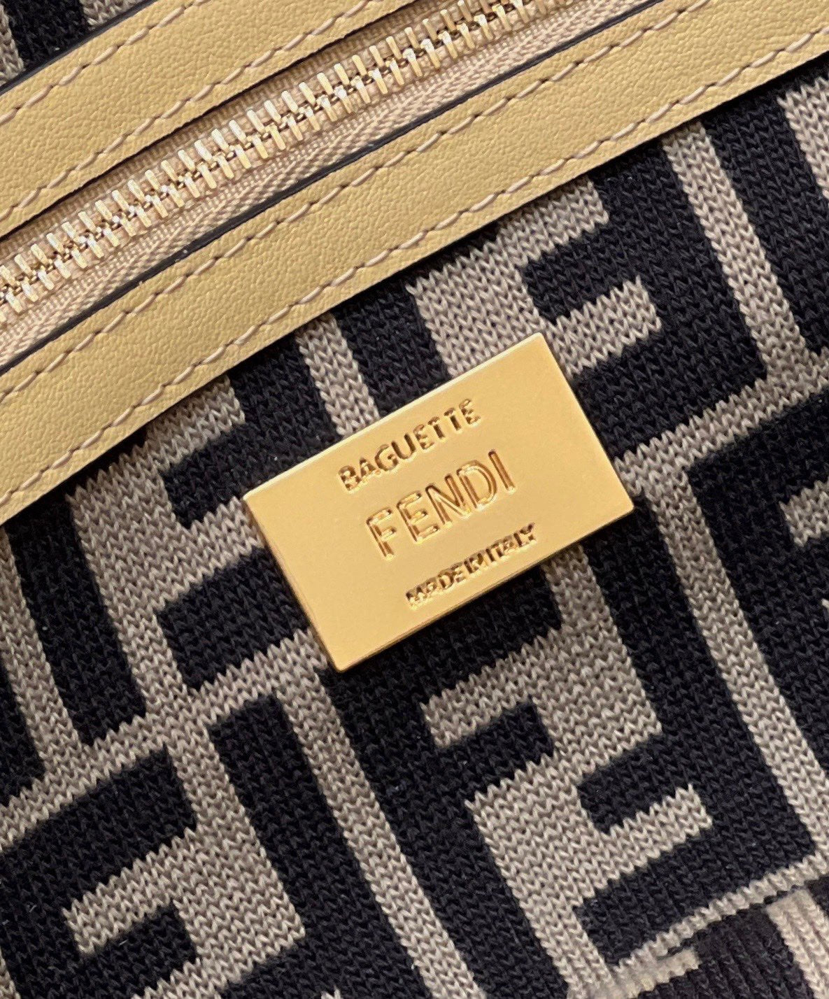 Fendi Baguette