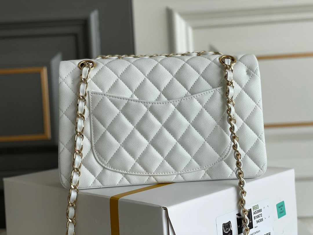 Chanel CF (23cm)