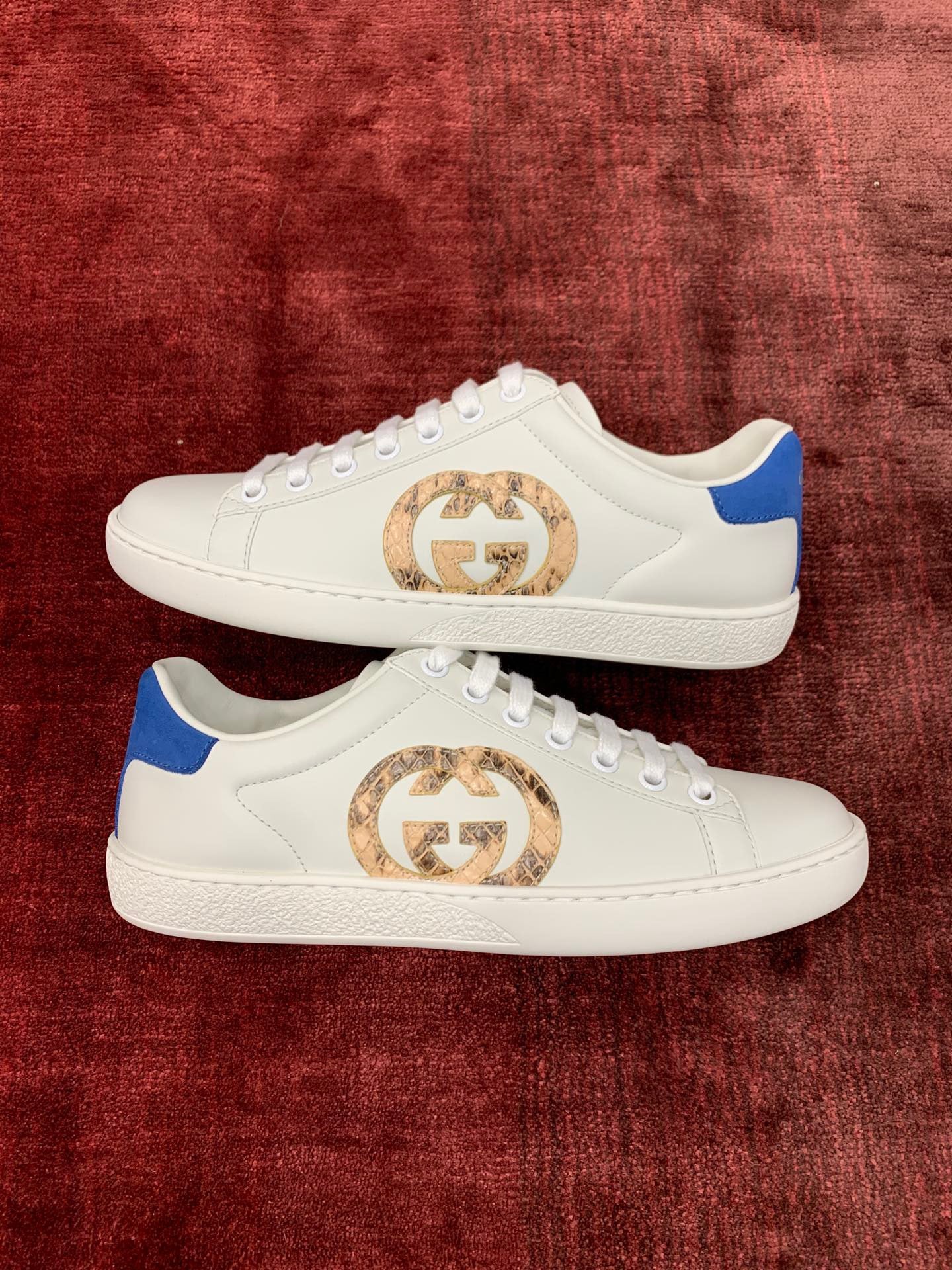 Gucci Sneakers