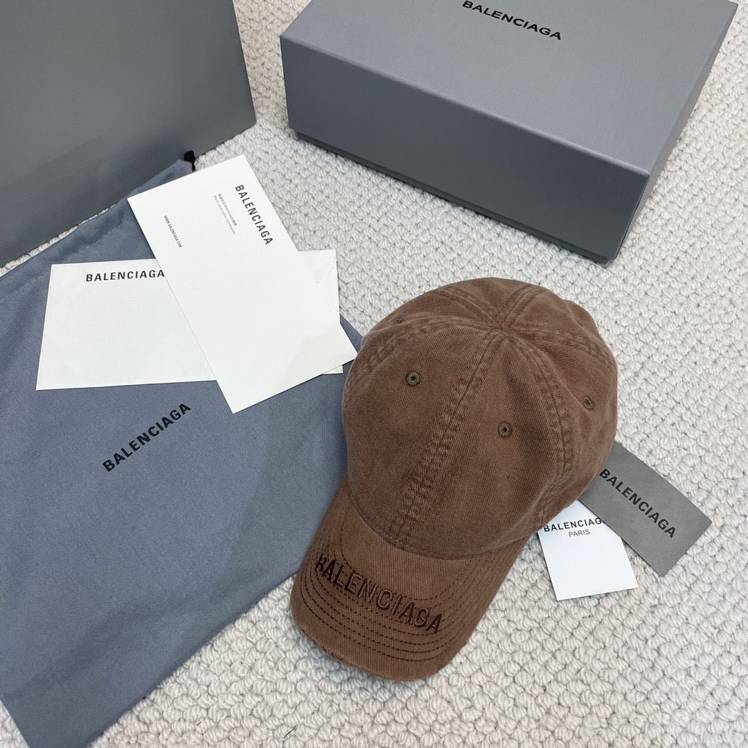 Balenciaga Cap