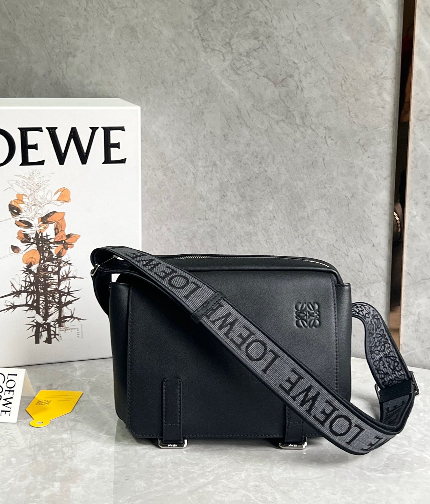 Loewe Messenger Bag