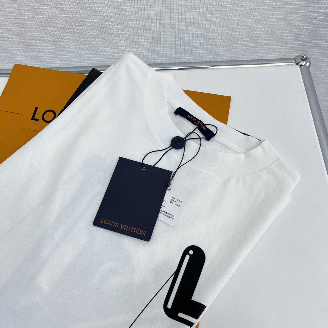 Lv T-shirt