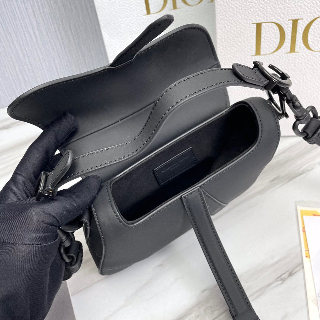 Dior Saddle