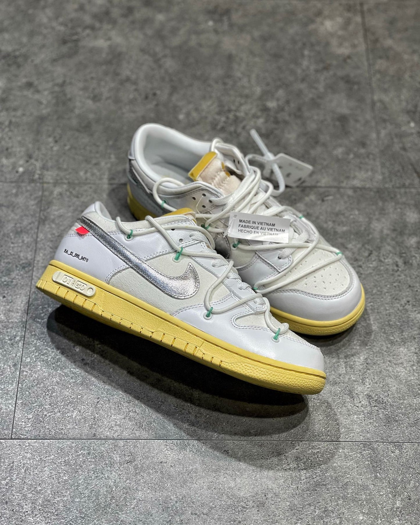 Nike Dunk x Off-White