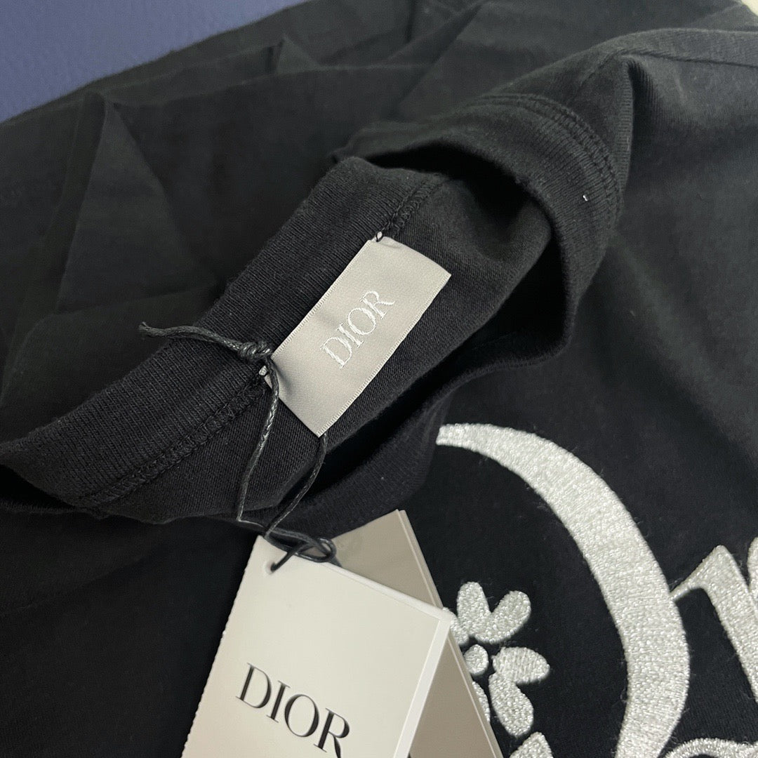 Dior T-shirt