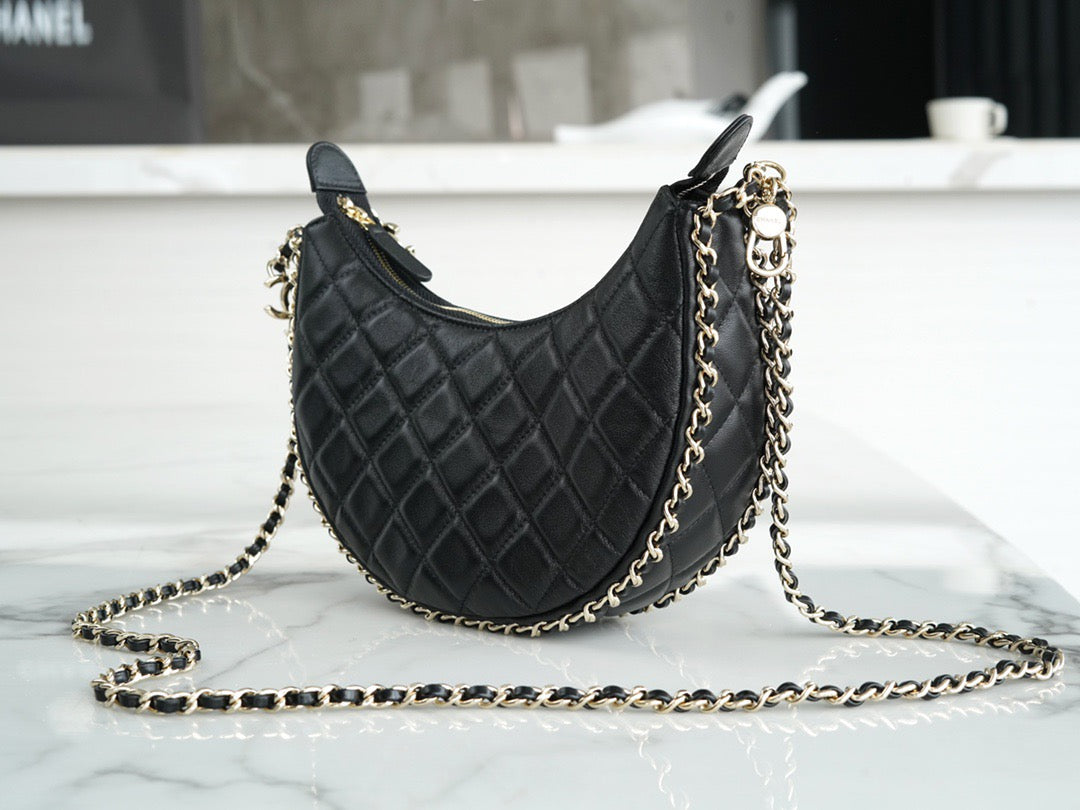 Chanel 23p Hobo Bag