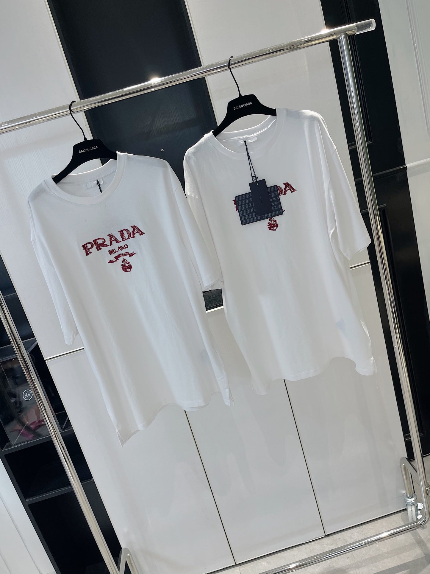 Camiseta Prada