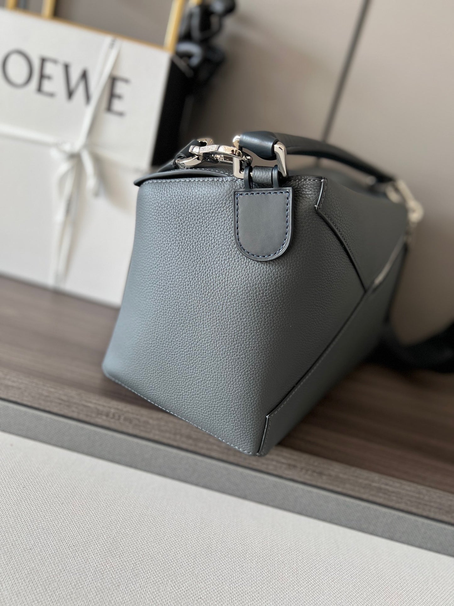 Loewe Puzzle Bag