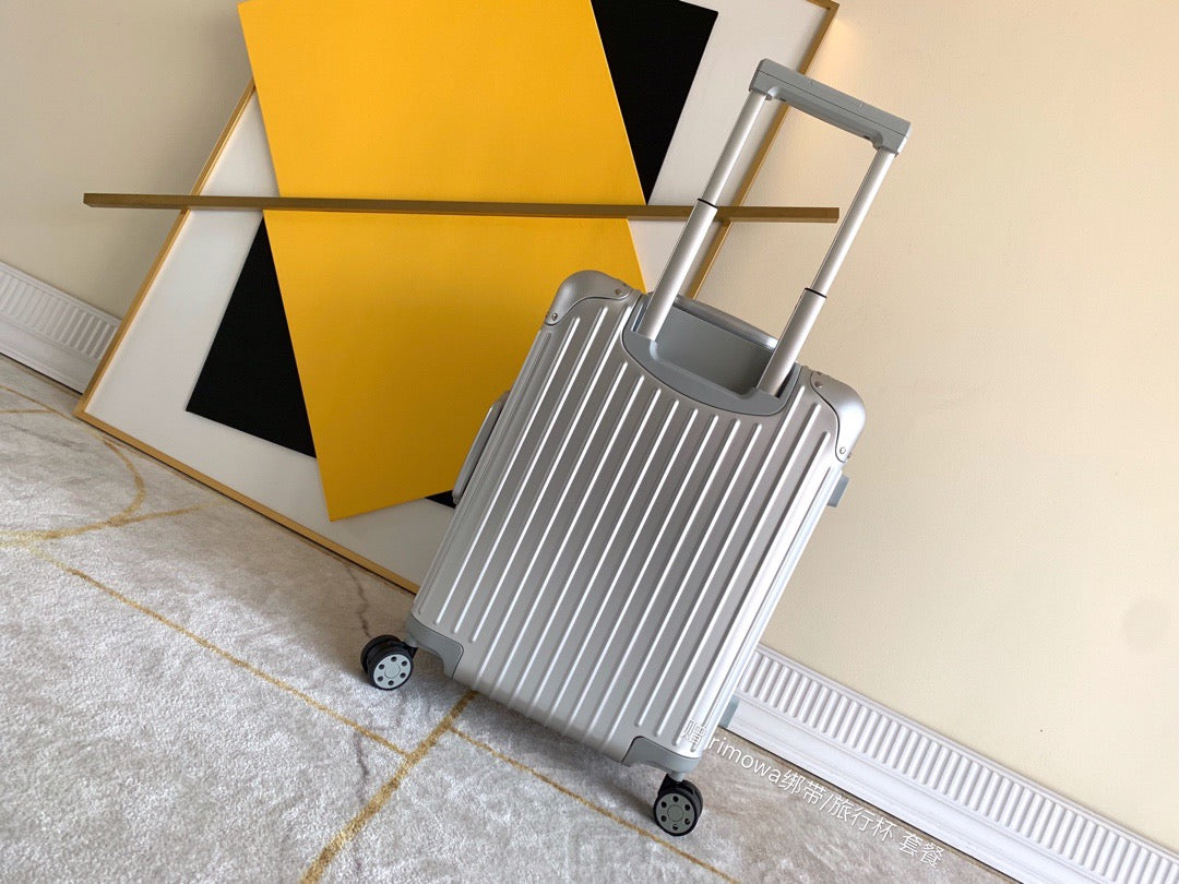 Equipaje Rimowa