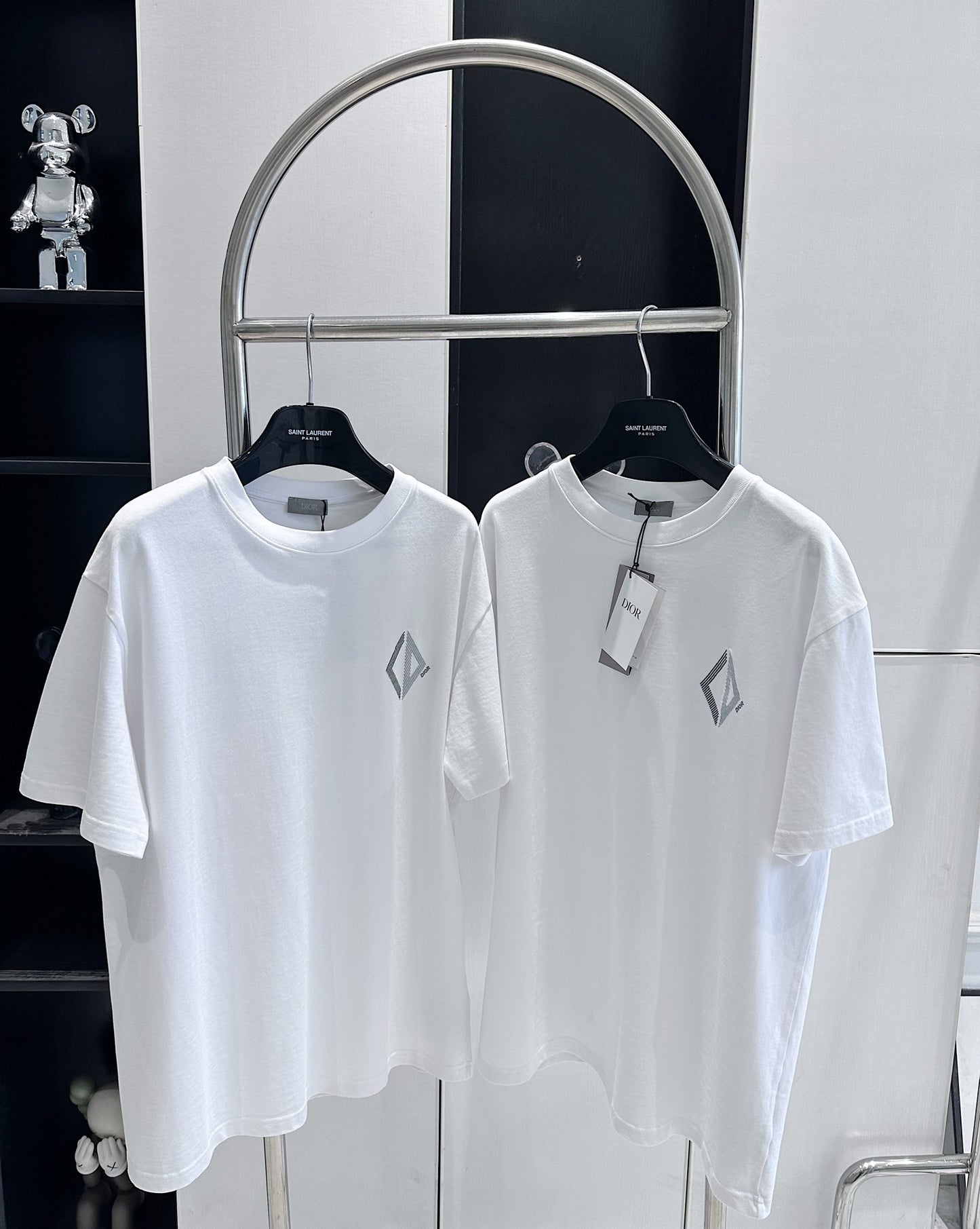 Dior T-shirt