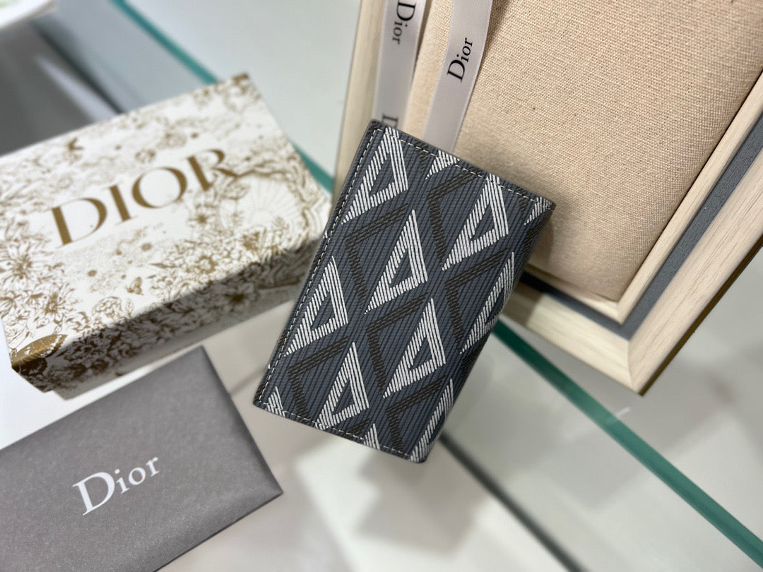 Cartera Dior