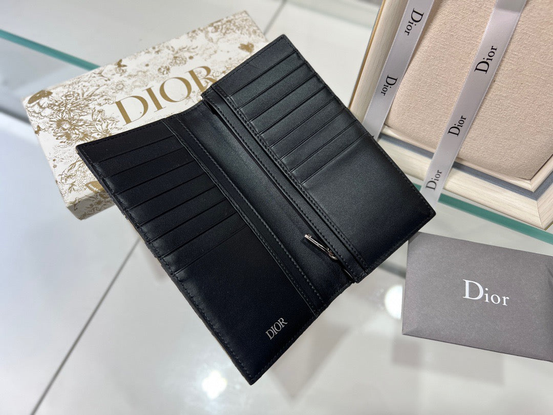 Dior Wallet