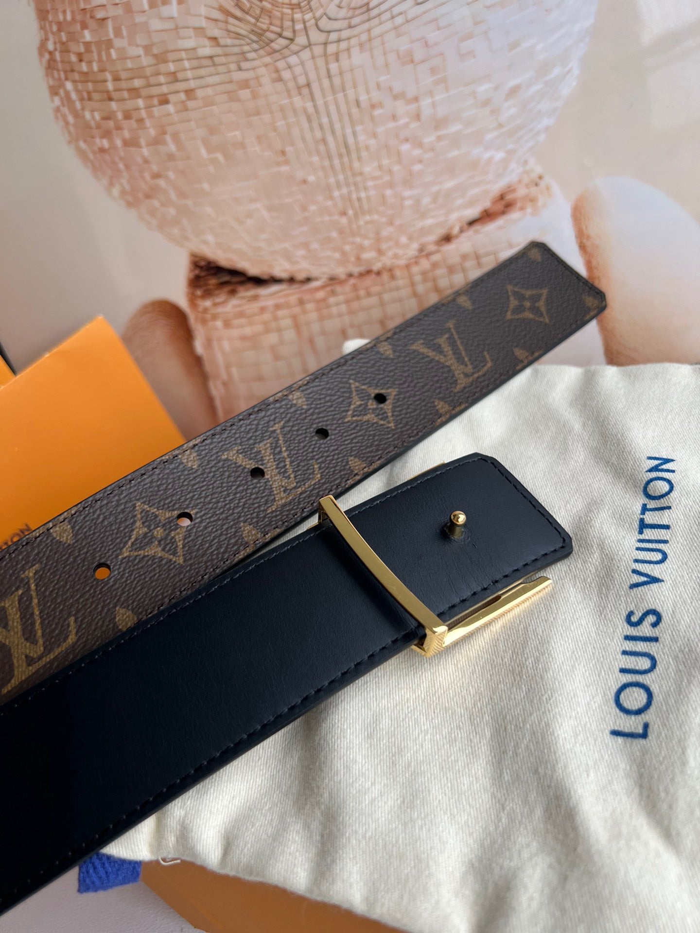 Lv Belts