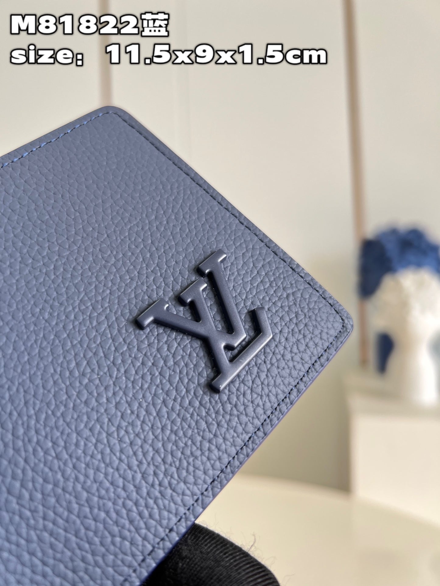 Cartera Lv