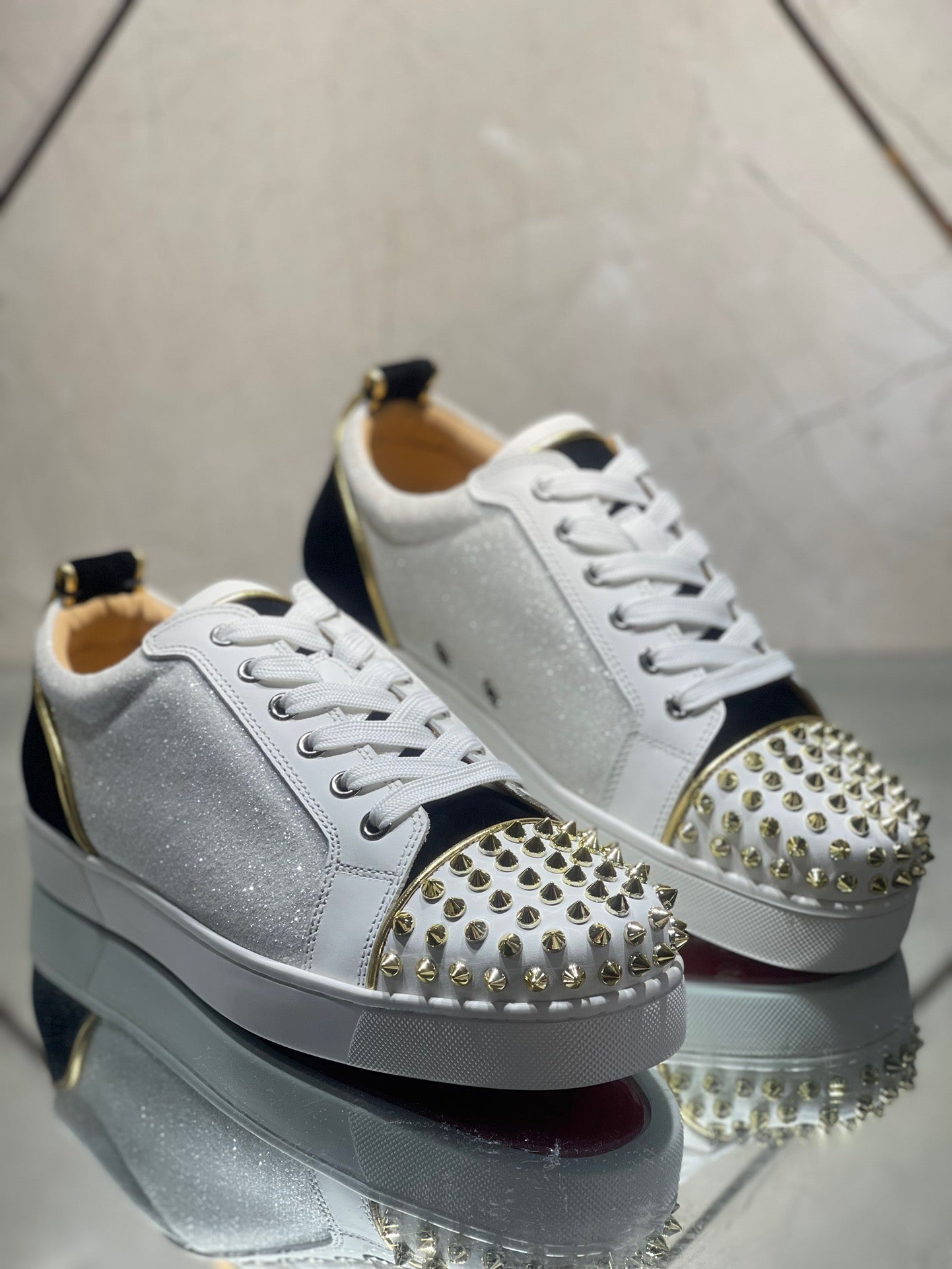 Christian Louboutin Sneakers