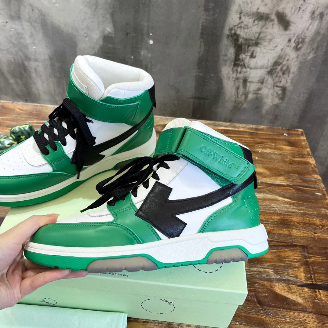 Off-White Sneakers