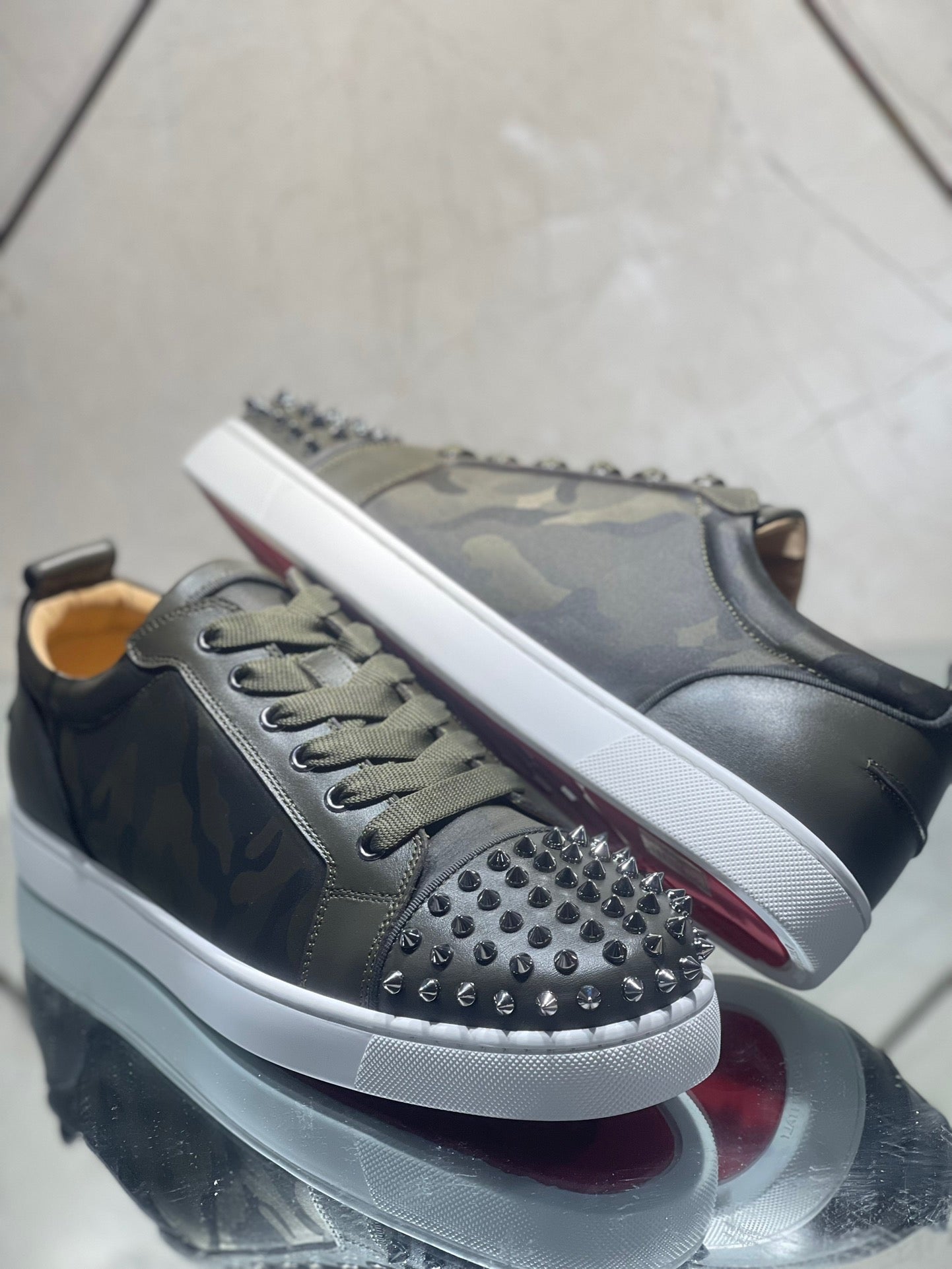 Christian Louboutin Sneakers