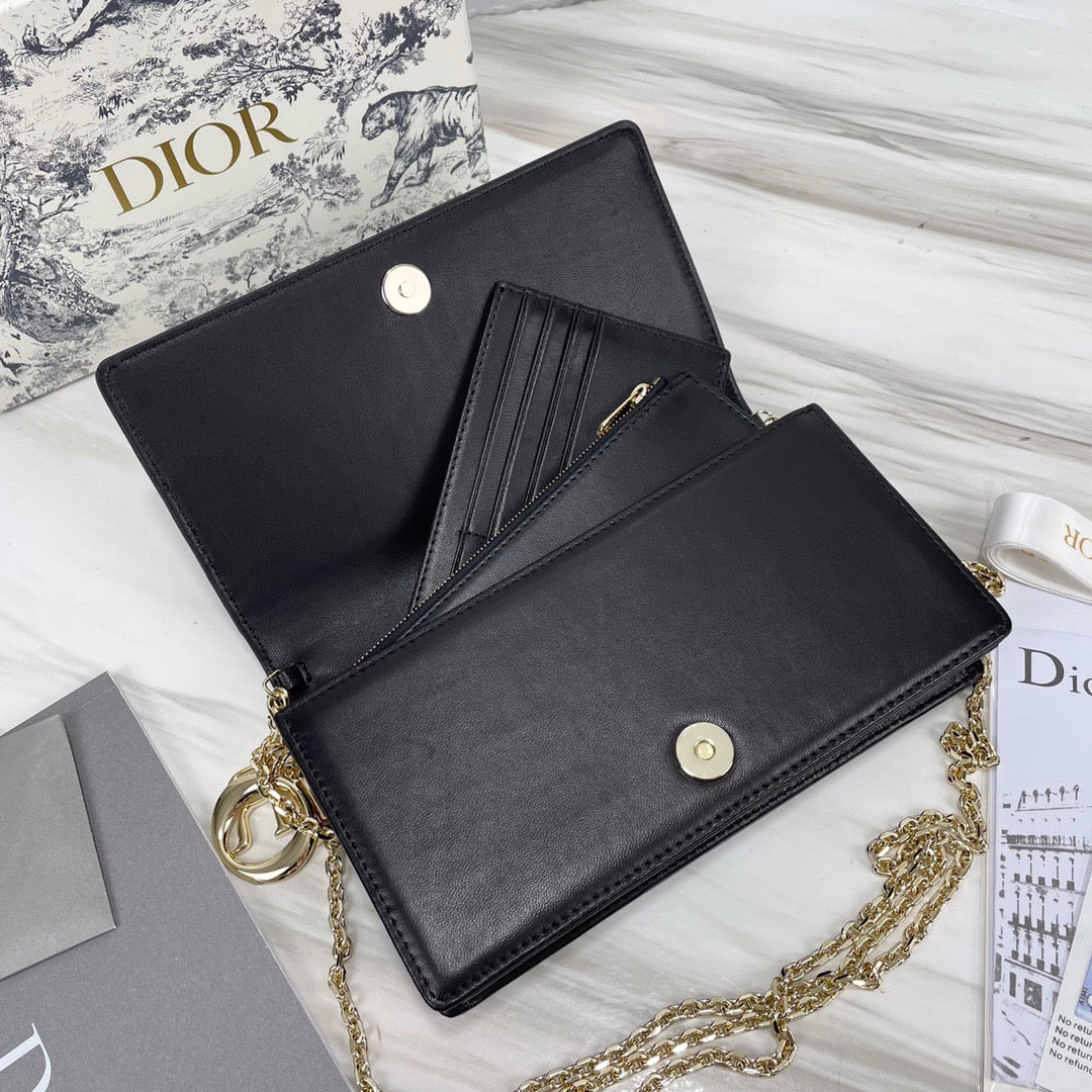 Dior WOC