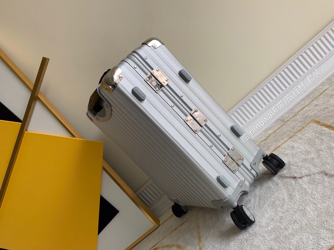 Equipaje Rimowa