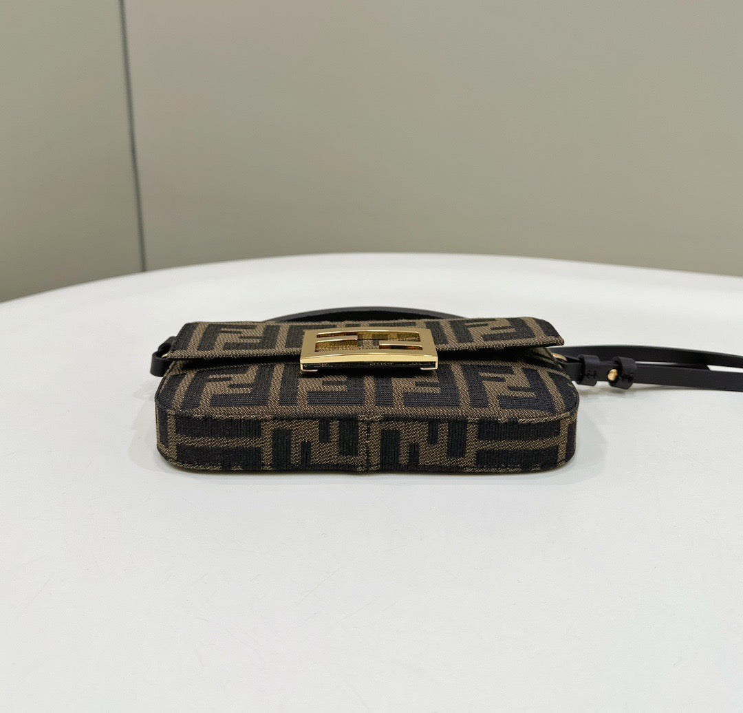 Fendi Baguette