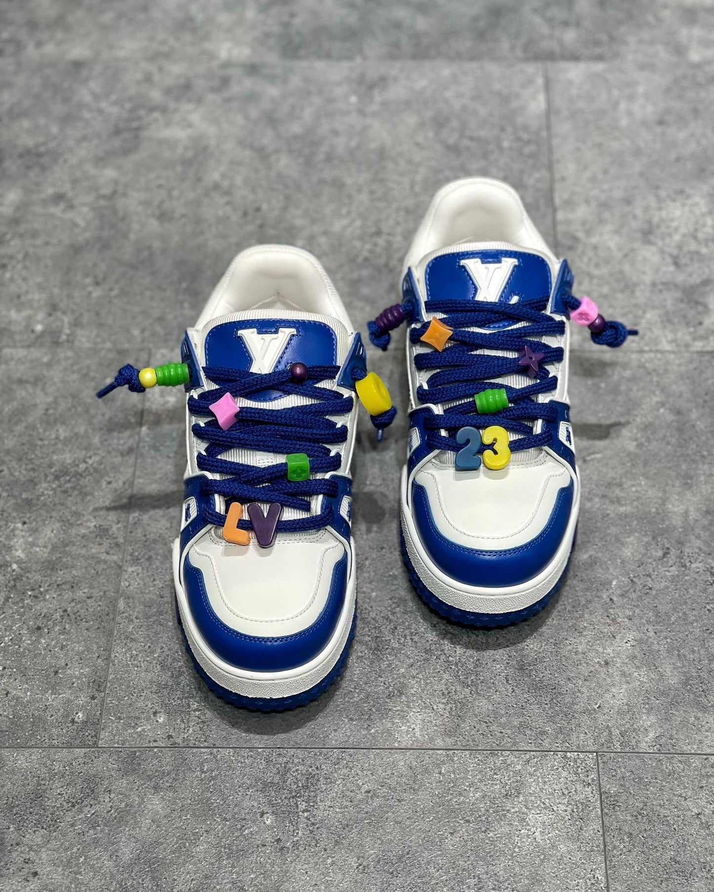 Lv Sneakers