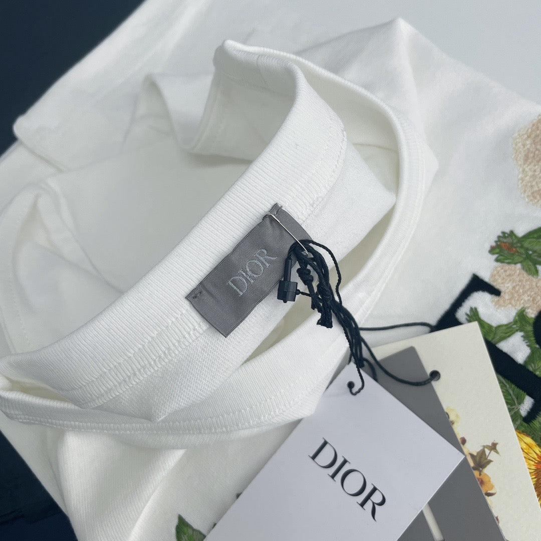 Dior T-shirt