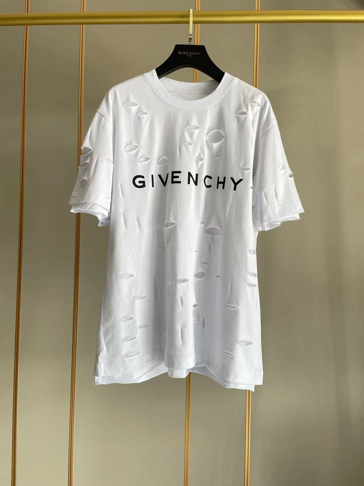 Givenchy T-shirt