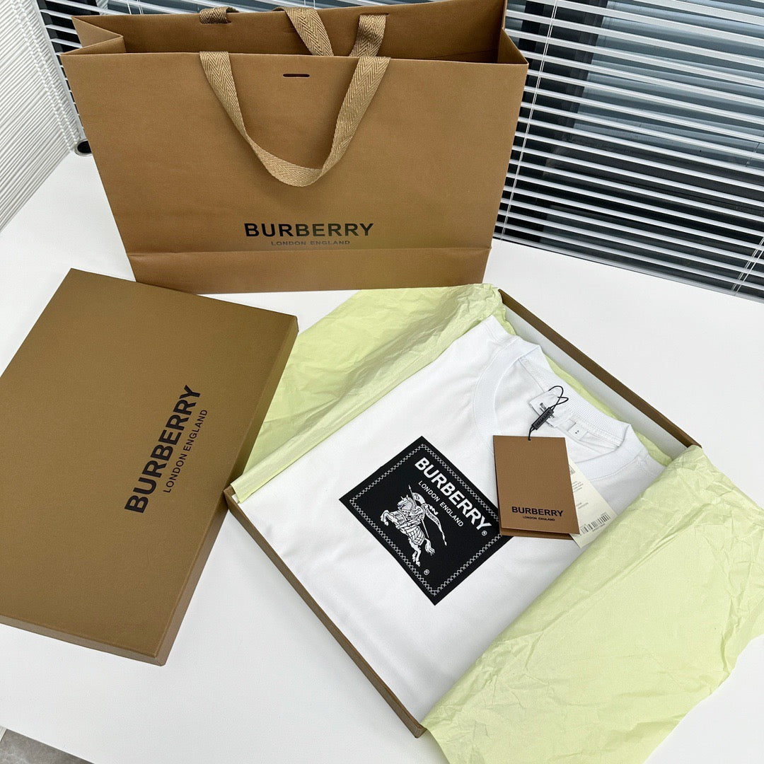 Burberry T-shirt