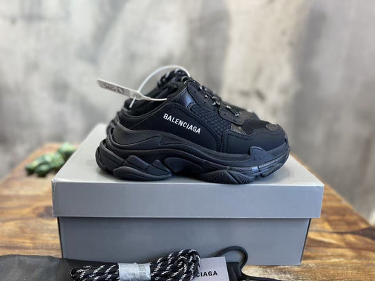 Balenciaga Sneakers