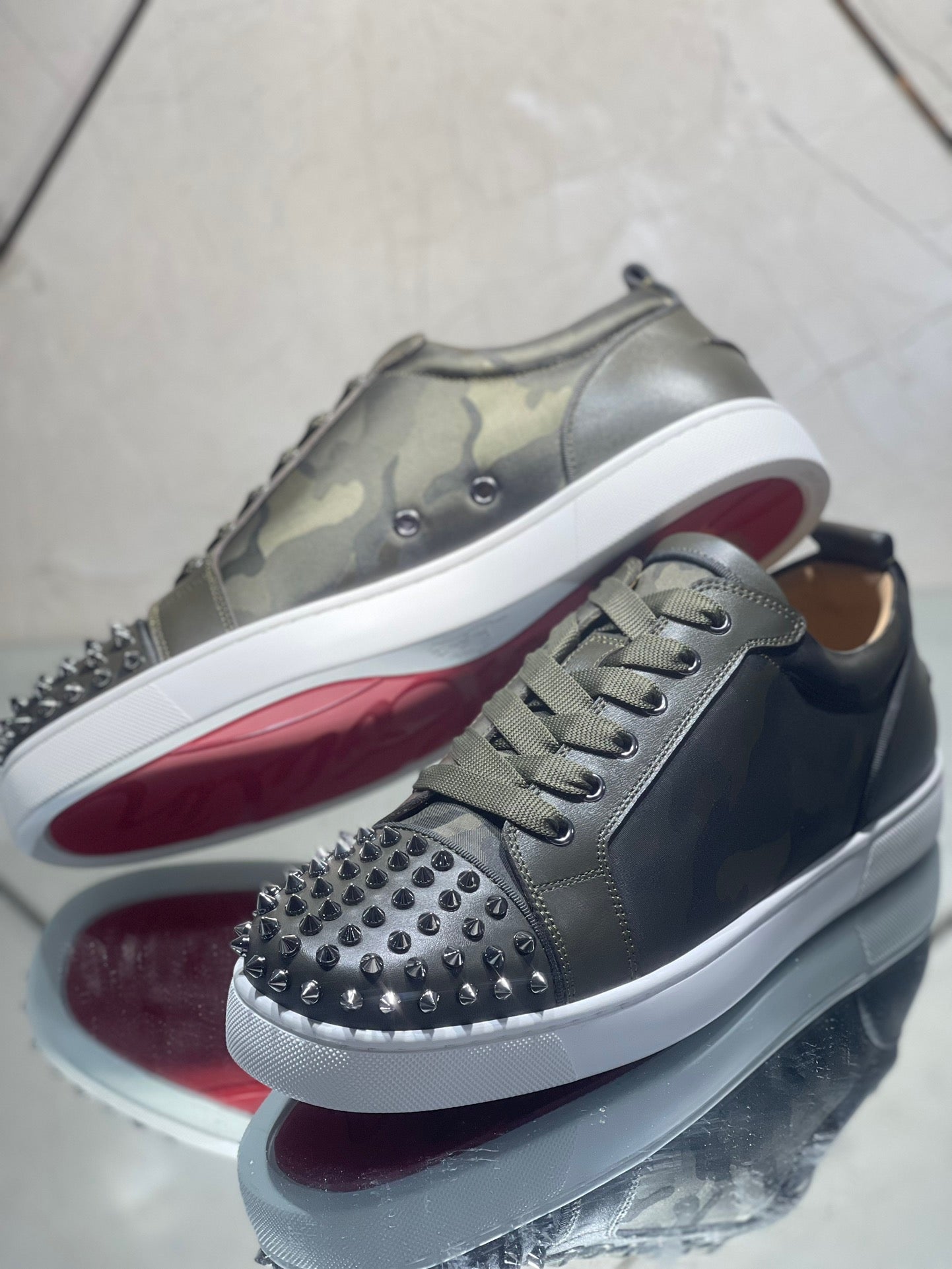 Christian Louboutin Sneakers