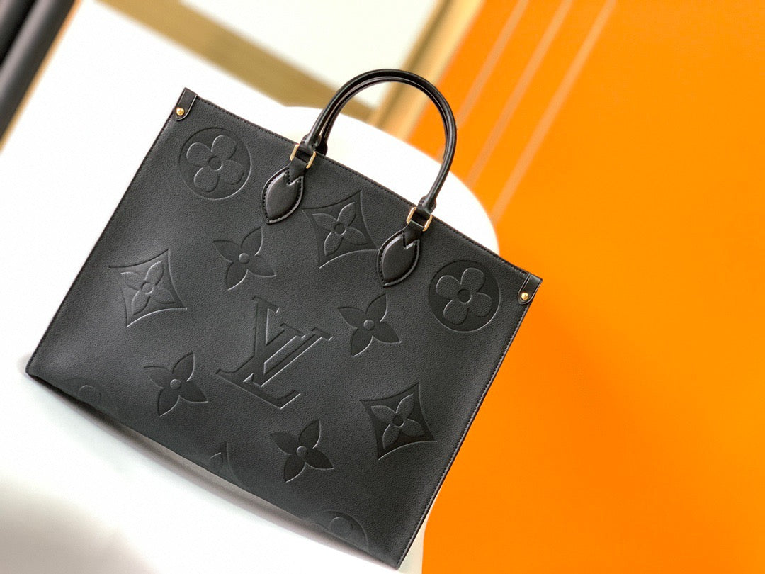 LV OnThego Tote - M45081