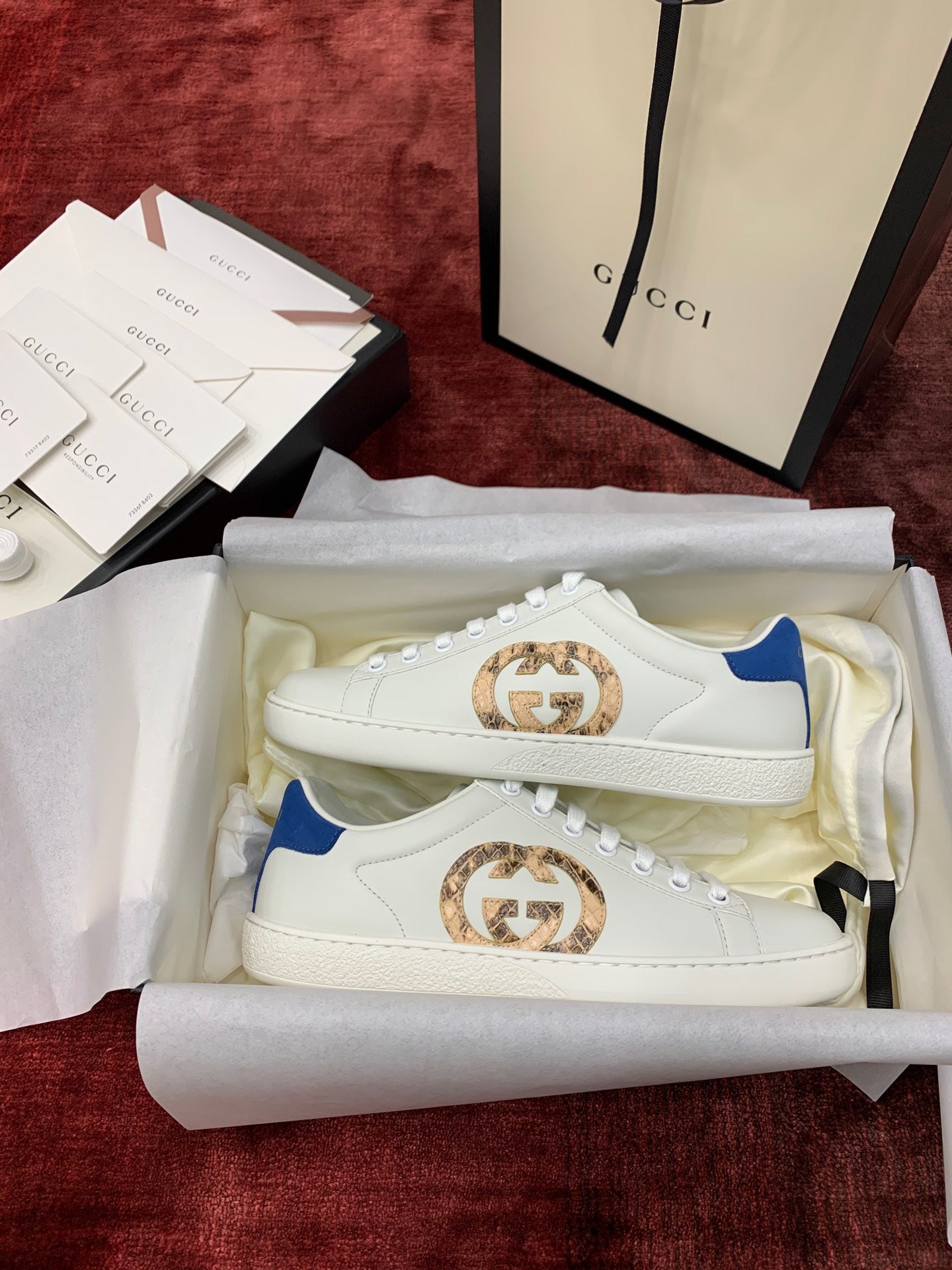 Gucci Sneakers