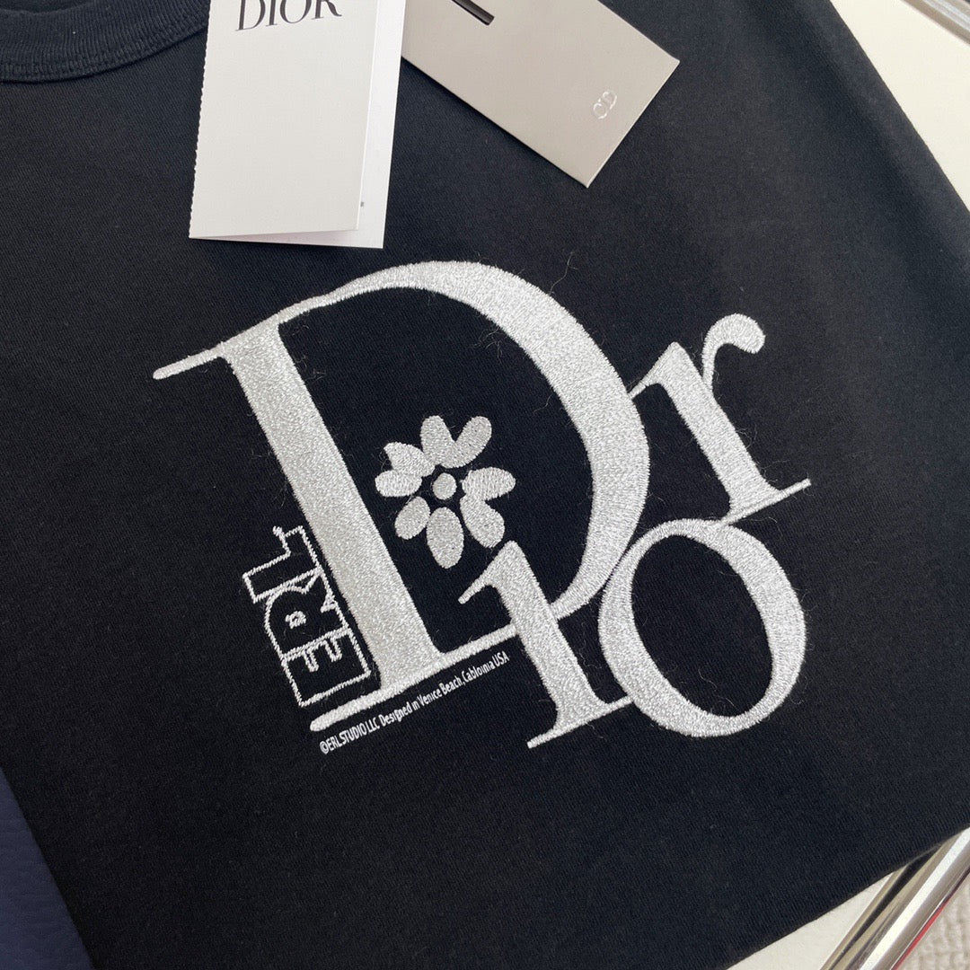 Dior T-shirt